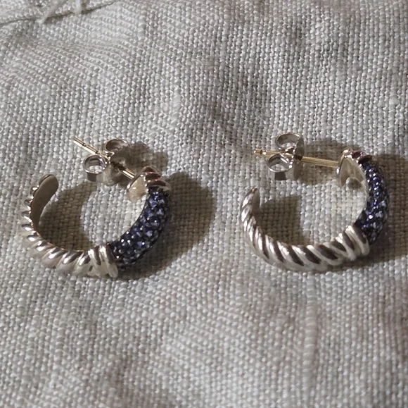 David Yurman Cable Candy Metro Hoop Earrings with Blue Sapphire, SS - Picture 4 of 14